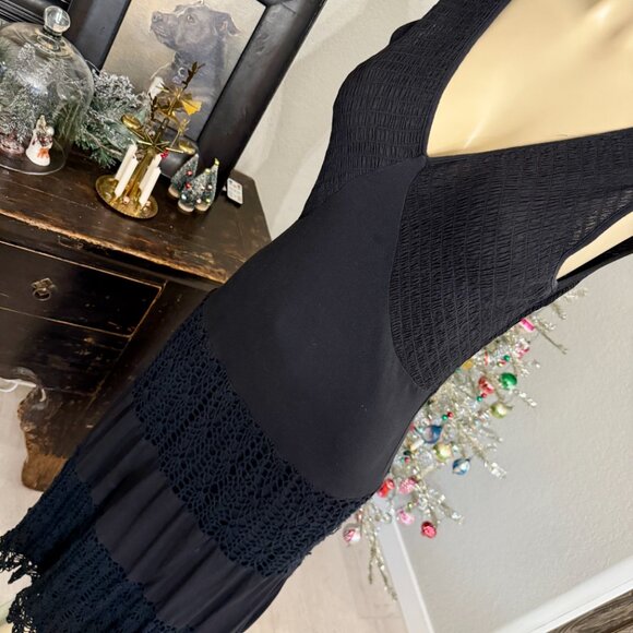 V Cristina Summer Cotton Maxi Sleeveless Deep V&Back Neckline Cotton Crochet - Picture 3 of 6